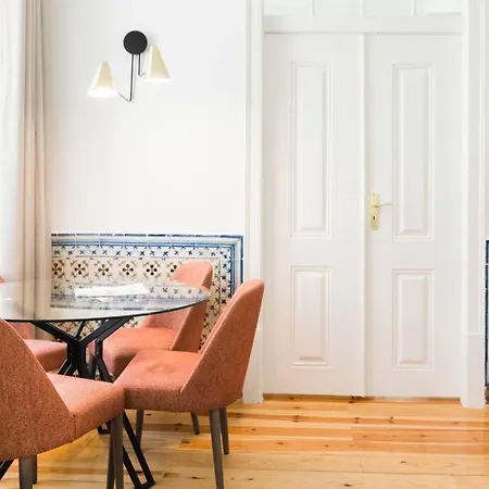 Olivier Design - Downtown Apartment