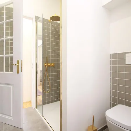 Olivier Design - Downtown - Floors 2, 3, No Lift Apartamento