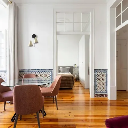 Olivier Design - Downtown - Floors 2, 3, No Lift *